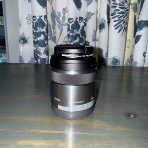 Sony 30mm macro emount lens